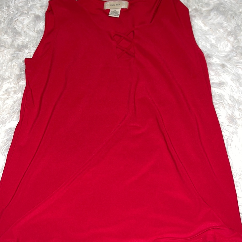 Medium red top